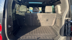 Land Rover Defender 3.0 D300 X-Dynamic HSE 110 5dr Auto Diesel Estate